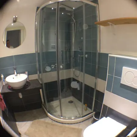 Suquet Charm Apartment Cannes